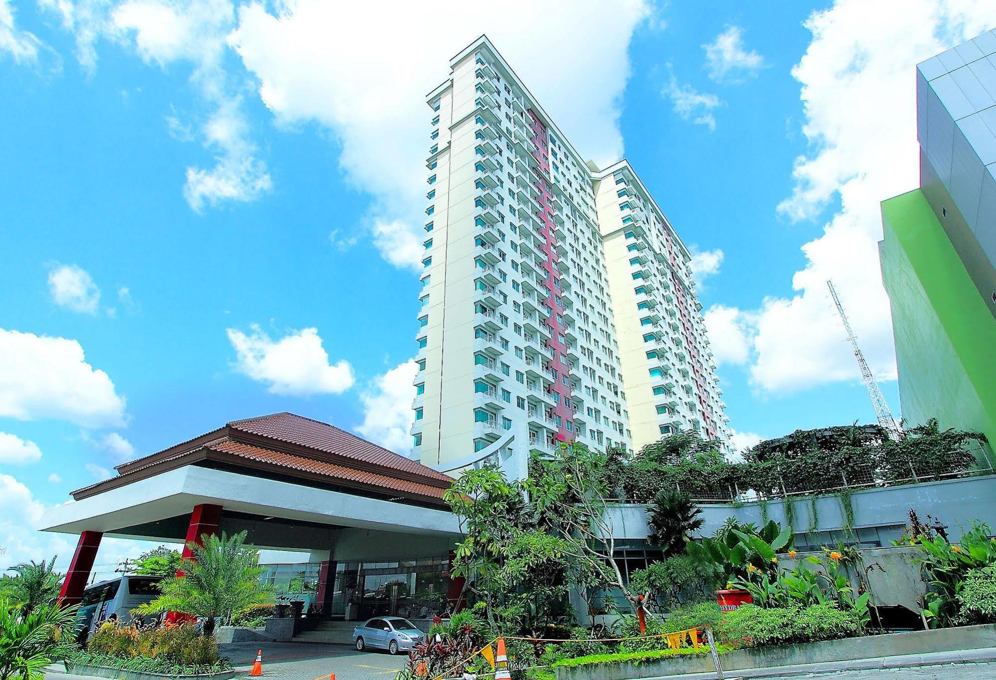 Apartemen 1 Bedroom Solo Paragon Surakarta Esterno foto