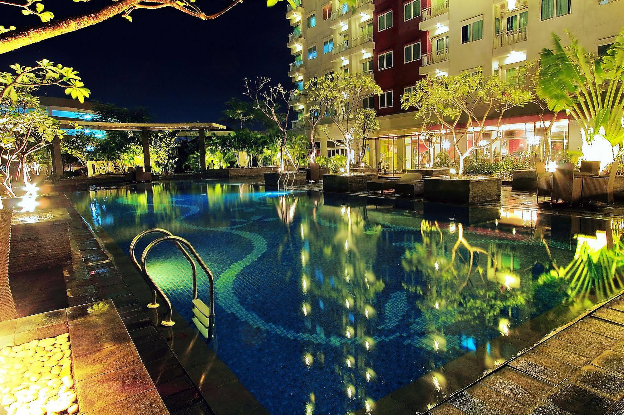 Apartemen 1 Bedroom Solo Paragon Surakarta Esterno foto